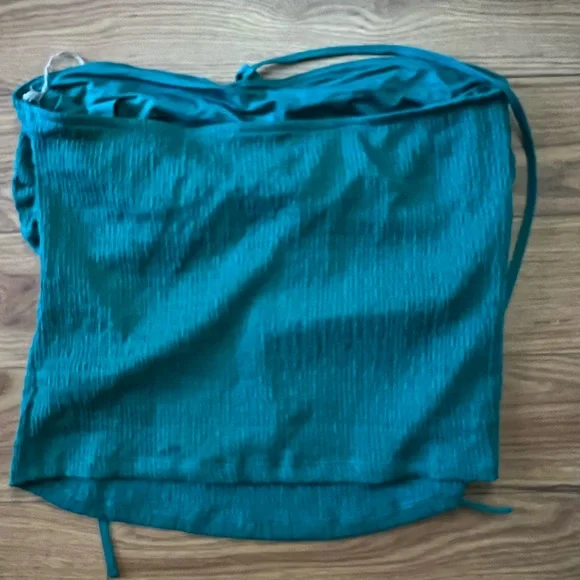 A New Day Jade Green Smocked Halter Top szL - Picture 4 of 4